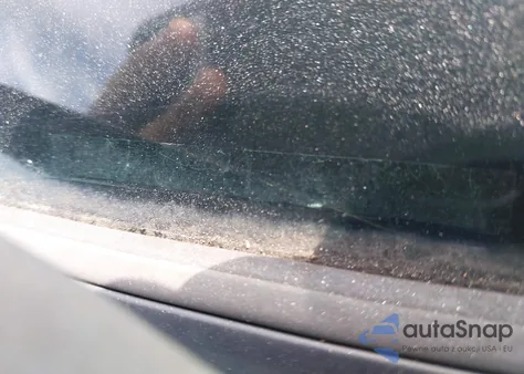 2000 Toyota Tundra Sr5 V8 z USA, uszkodzony, nr VIN 5TBRT3411YS010265